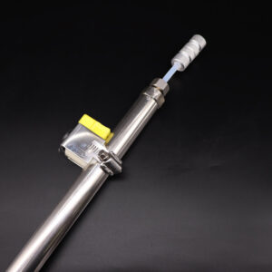 Sonda aquecida, com tubo de passagem para tubo de teflon de 1/4 ", revestimento aço inoxidável, termopar interno, de 1,0m de comprimento útil, sem adaptação para boquilhas.