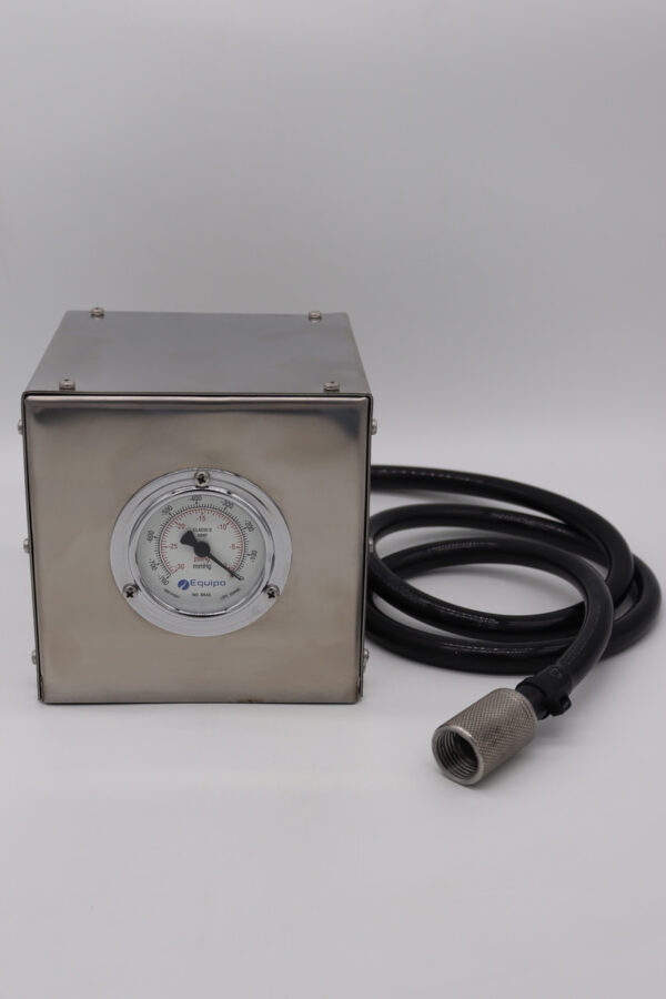 Sistema de verificação intermediária de vacuômetro, caixa de aço inox, mangueira e conexão para a entrada de do Coletor Isocinético