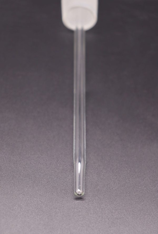 Borbulhador, vidro borosilicato, ponta reta, entrada/saída retas 6mm, para frascos de 50 mL.